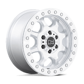 BR VENTURE 17X8 6X130 G-SLVR MACH 38MM