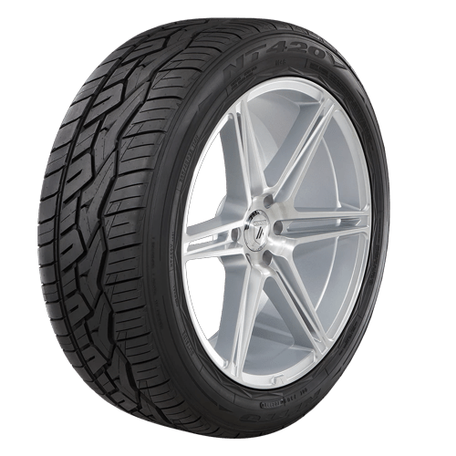 NT420V 275/60R20 116H XL 32.9
